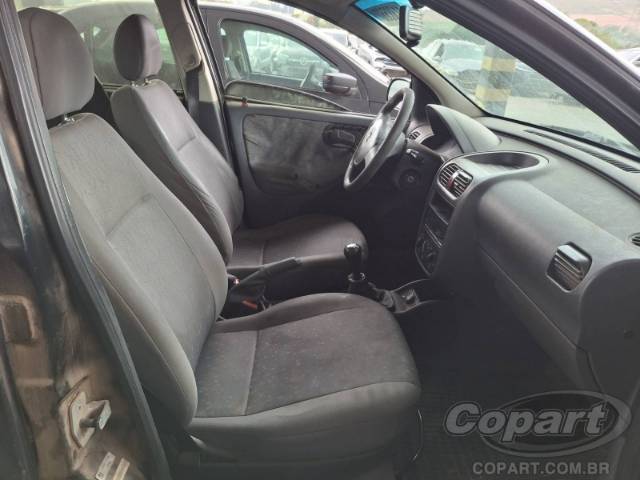 2006 CHEVROLET CORSA SEDAN 