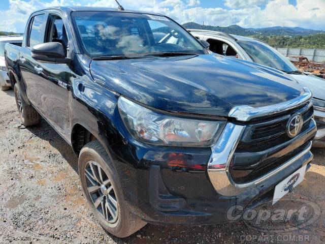 2025 TOYOTA HILUX CD 