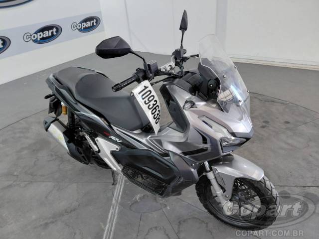 2023 HONDA ADV 