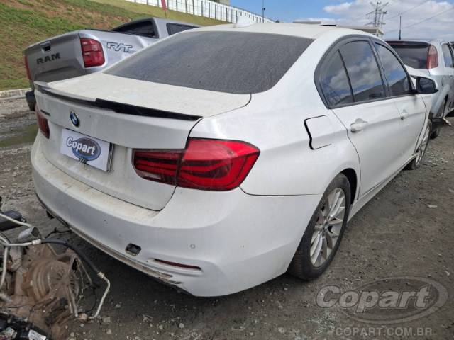 2018 BMW SERIE 3 