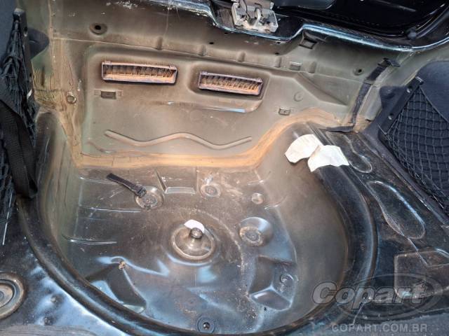 2013 VOLKSWAGEN FOX 