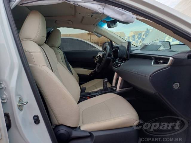 2026 TOYOTA COROLLA CROSS 