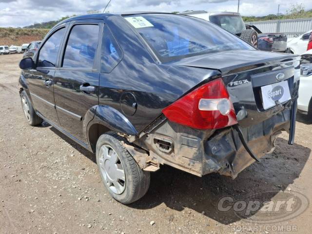 2006 FORD FIESTA SEDAN 