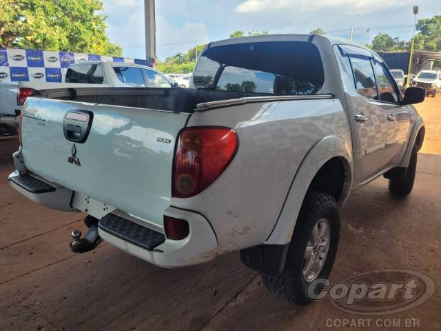 2016 MITSUBISHI L200 TRITON 