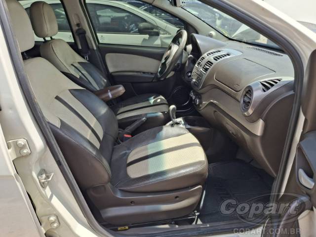 2015 FIAT GRAND SIENA 