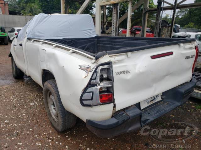 2019 TOYOTA HILUX CS 