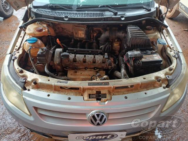 2011 VOLKSWAGEN VOYAGE 