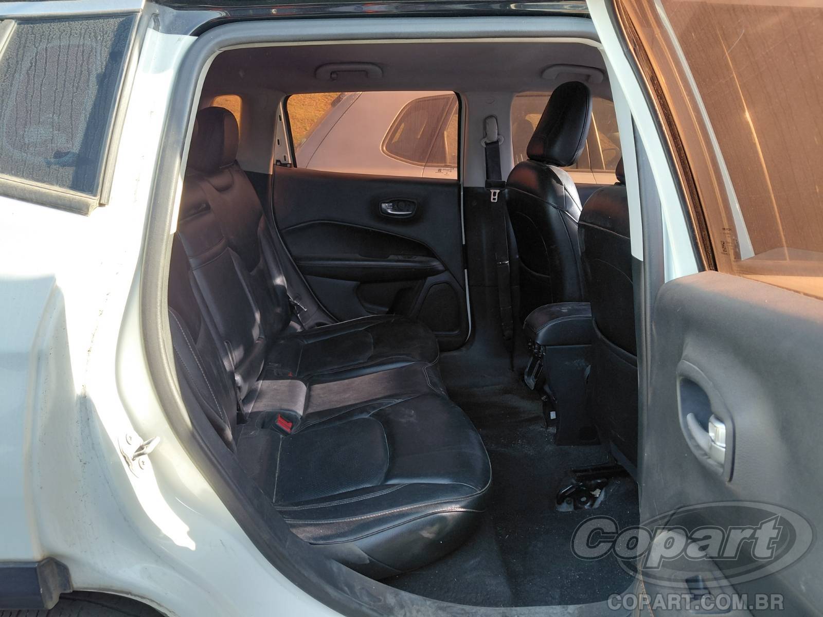 Foto 6 de 11: 2017 JEEP COMPASS