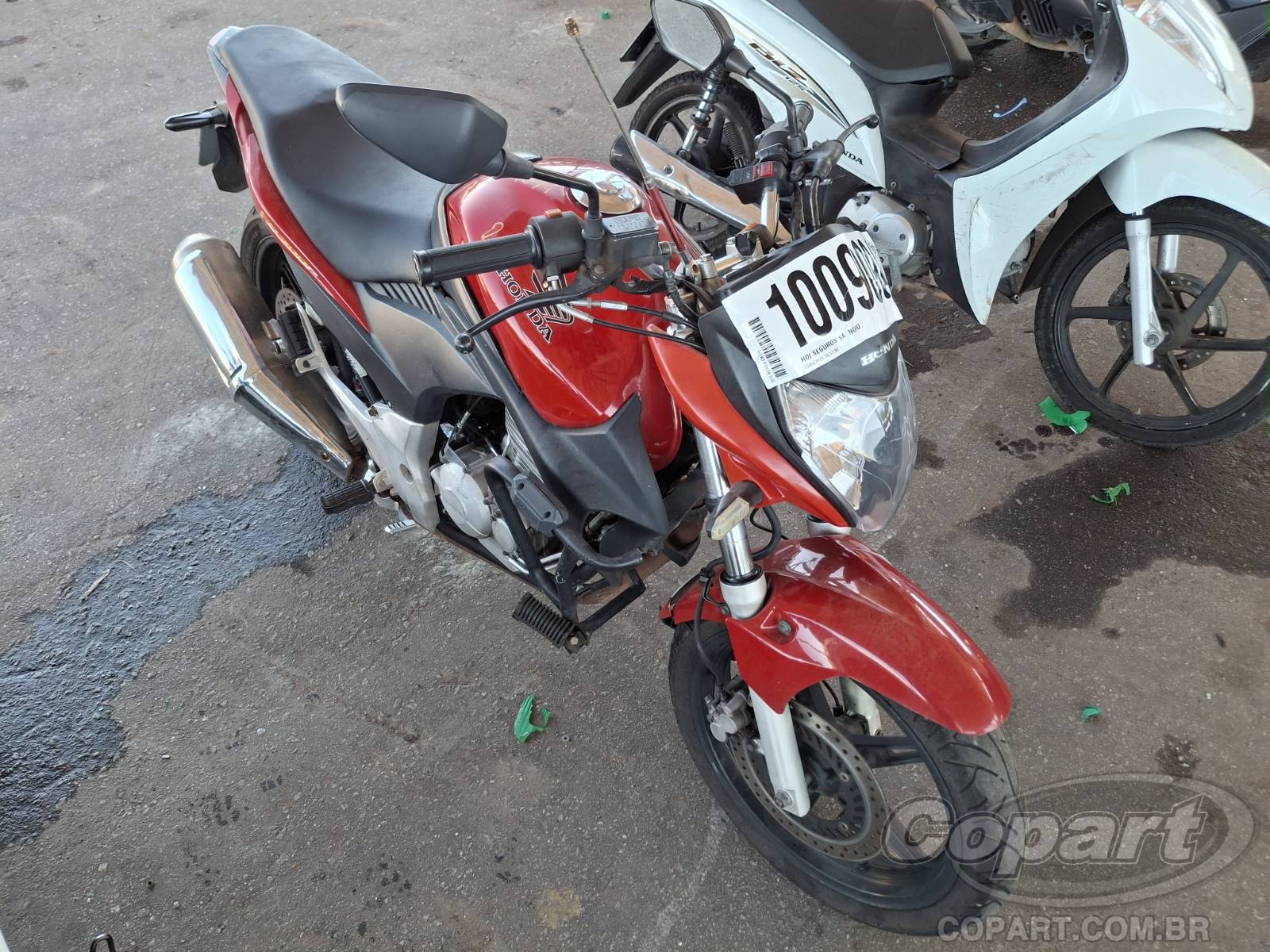 2012 HONDA CB 300