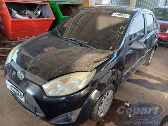 2011 FORD FIESTA SEDAN 