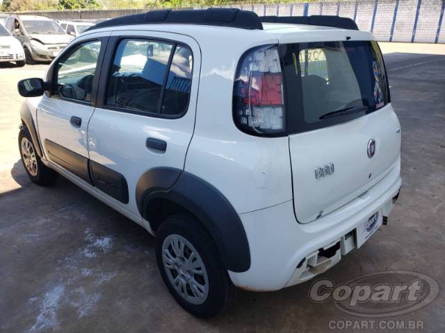2016 FIAT UNO 