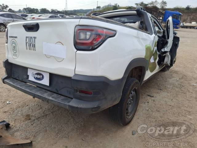 2025 FIAT STRADA 