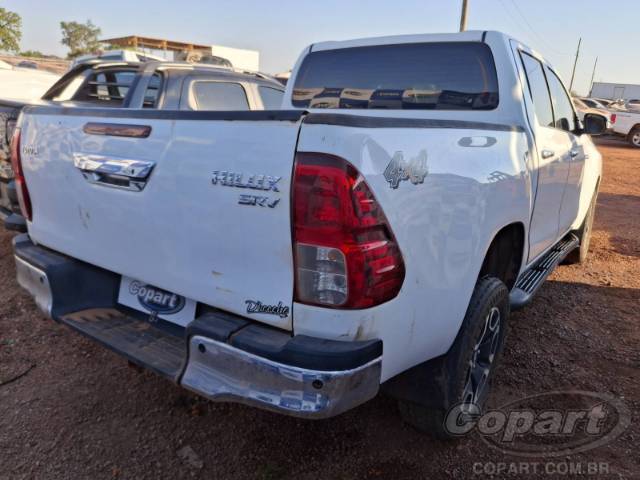 2022 TOYOTA HILUX CD 