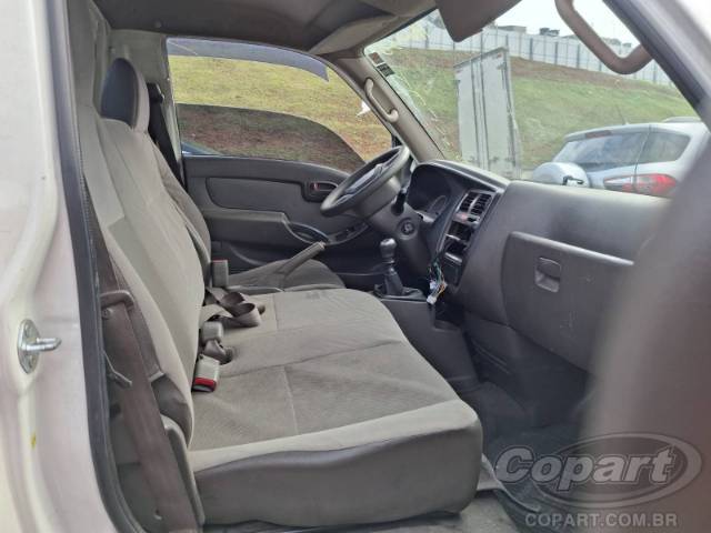 2014 HYUNDAI HR 