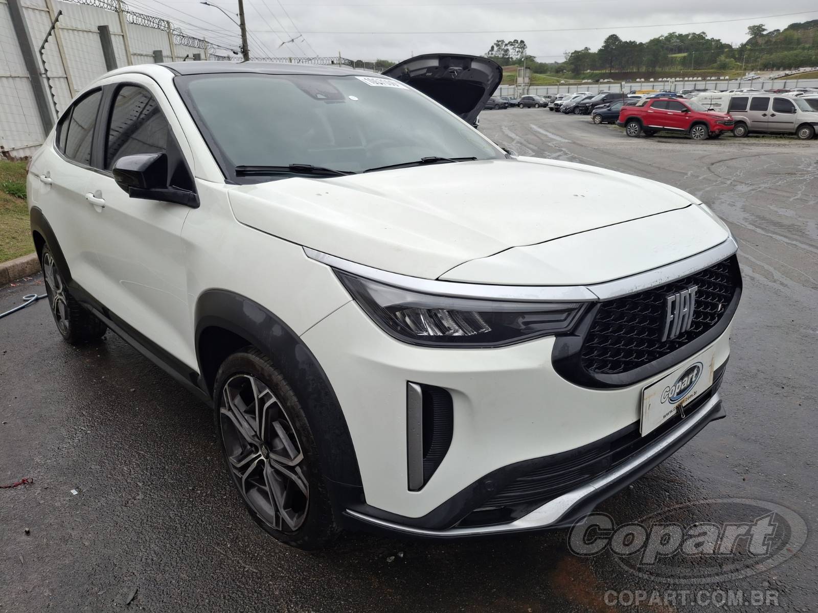 Veículo Fiat Fastback 2023 FIAT FASTBACK Limited Edition Powered By Abarth Turbo 270 1.3 16V GSE Turbo 2024 em leilão