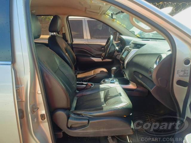 2017 NISSAN FRONTIER CD 