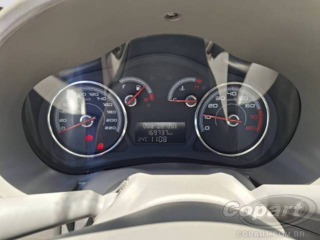 2016 FIAT GRAND SIENA 