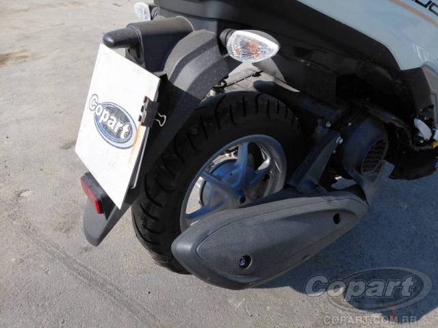 2026 YAMAHA FLUO 