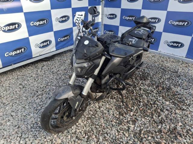 2025 BAJAJ DOMINAR 
