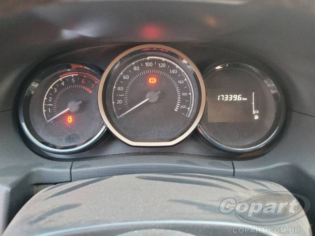 2020 RENAULT DUSTER 