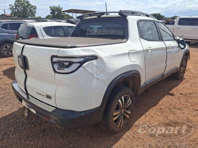 2024 FIAT TORO 
