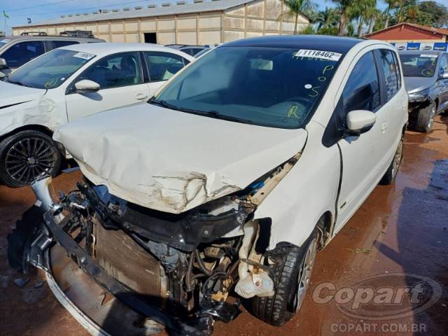 2014 VOLKSWAGEN FOX 
