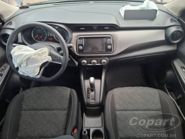 2025 NISSAN Kicks Play 