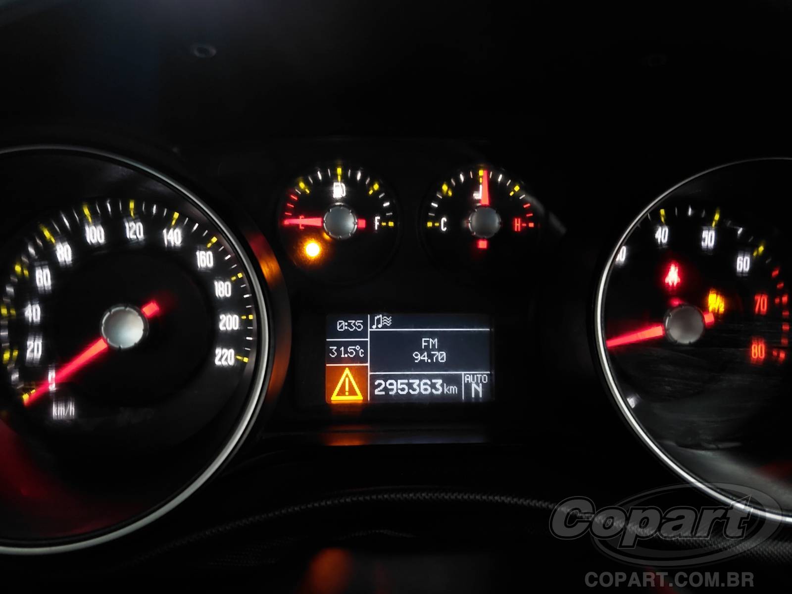 Foto 8 de 10: 2016 FIAT PUNTO