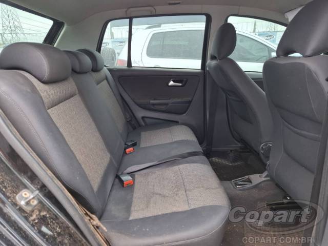 2013 VOLKSWAGEN FOX 