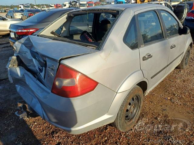 2006 FORD FIESTA SEDAN 