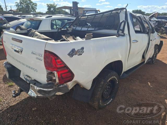 2022 TOYOTA HILUX CD 