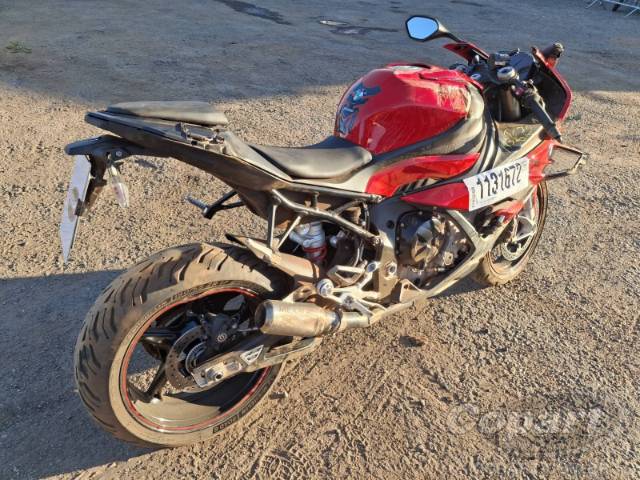 2024 BMW S 1000 