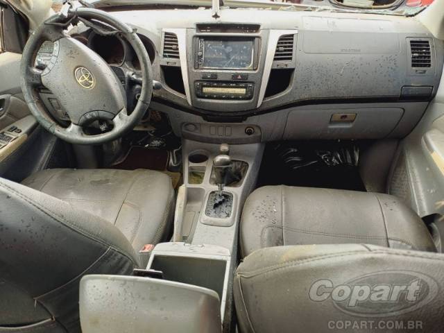 2011 TOYOTA HILUX CD 