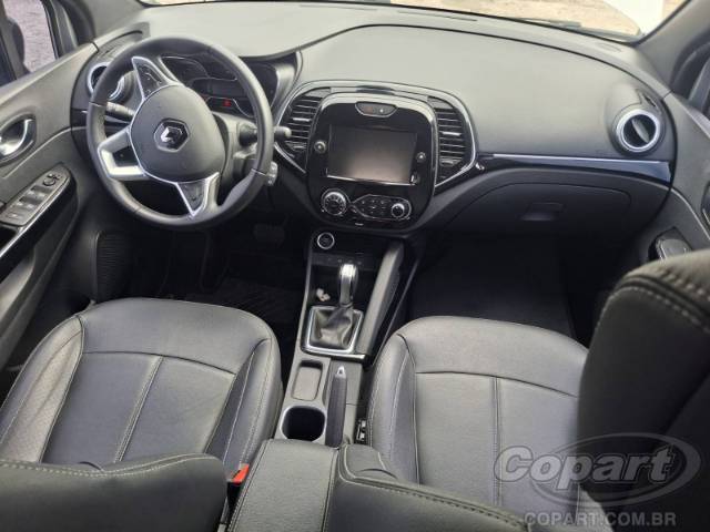 2023 RENAULT CAPTUR 