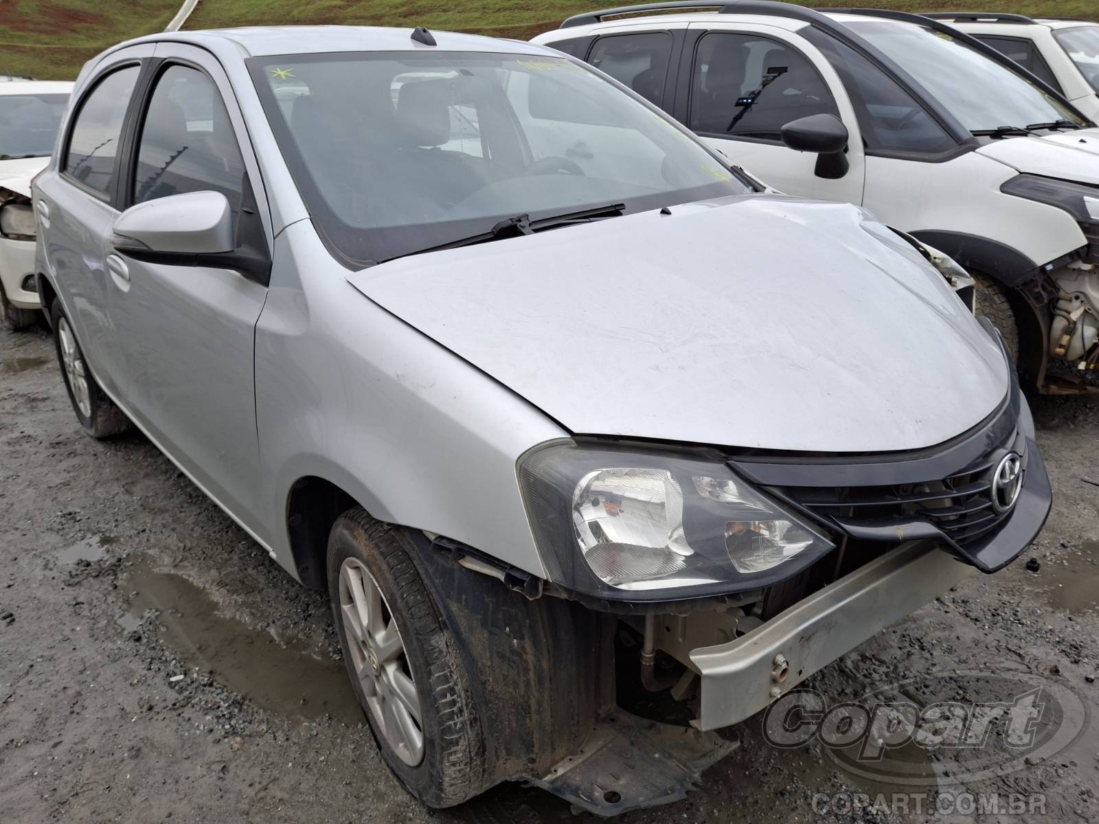 TOYOTA ETIOS 2019