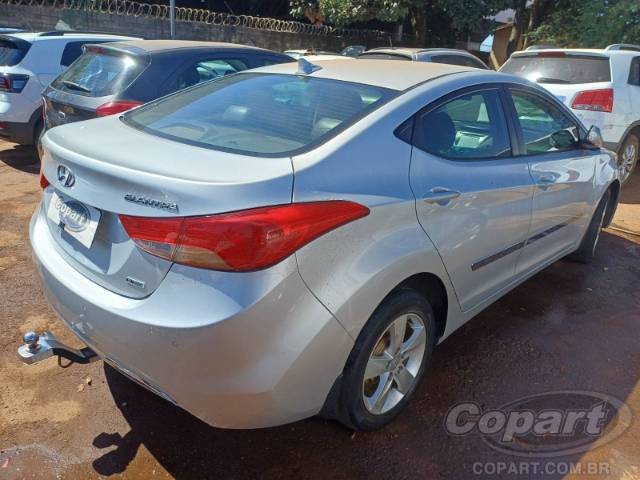 2013 HYUNDAI ELANTRA 