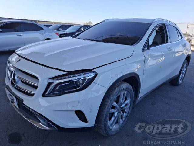 2016 MERCEDES BENZ GLA 