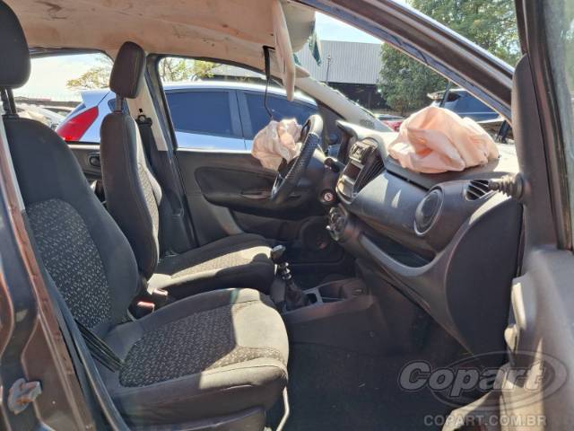 2021 FIAT UNO 