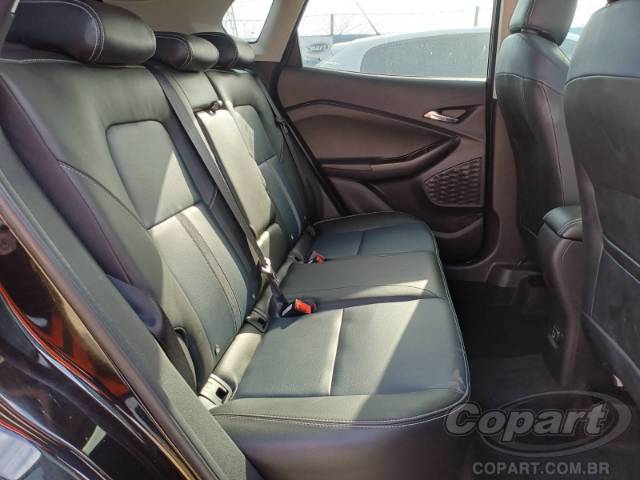 2025 CHEVROLET TRACKER 
