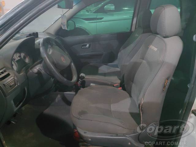 2011 FIAT STRADA 