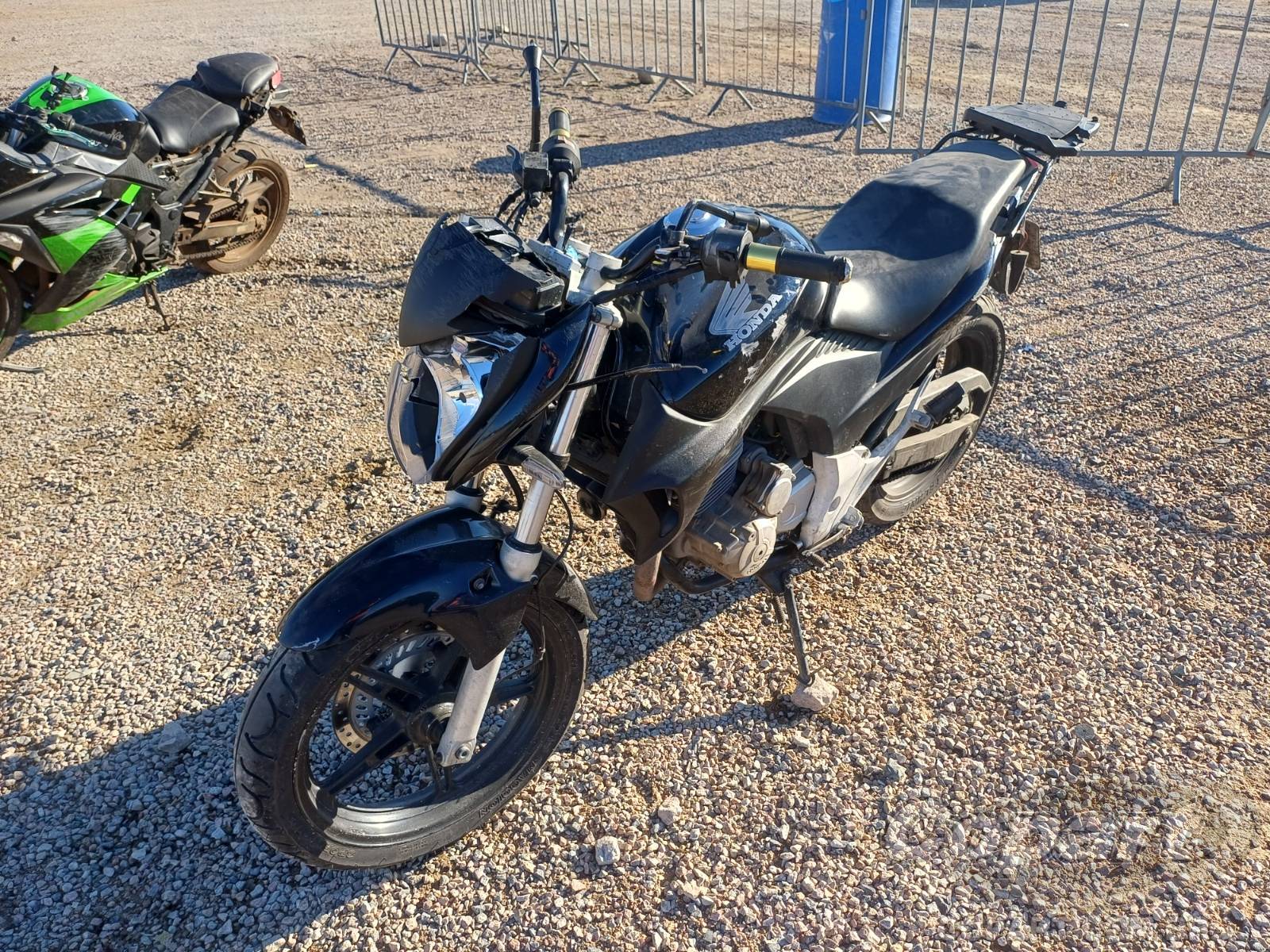 Foto 2: 2012 HONDA CB 300