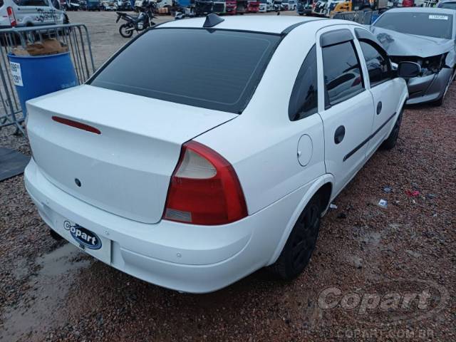 2003 CHEVROLET CORSA SEDAN 