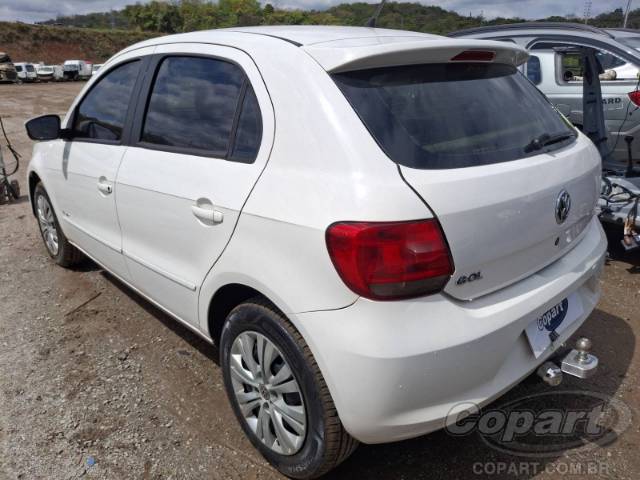 2013 VOLKSWAGEN GOL 