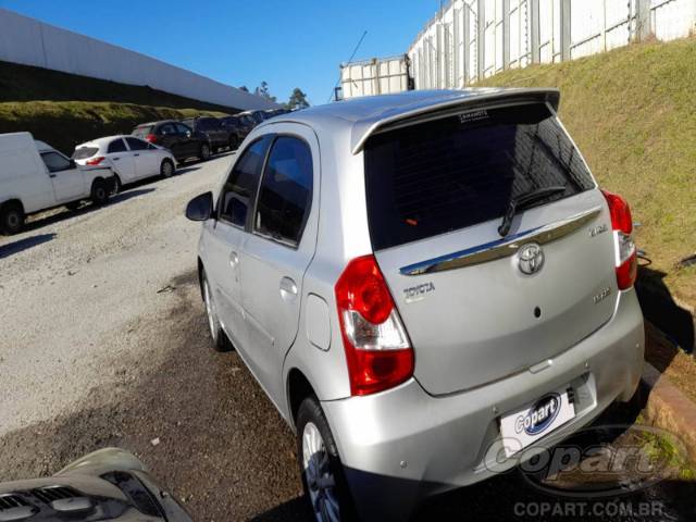 2016 TOYOTA ETIOS 