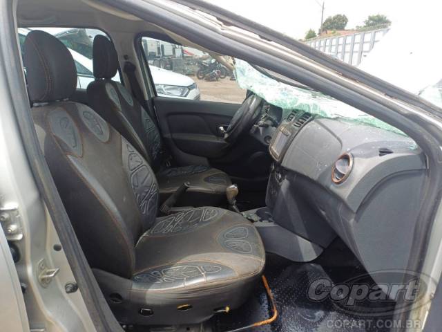 2016 RENAULT SANDERO 