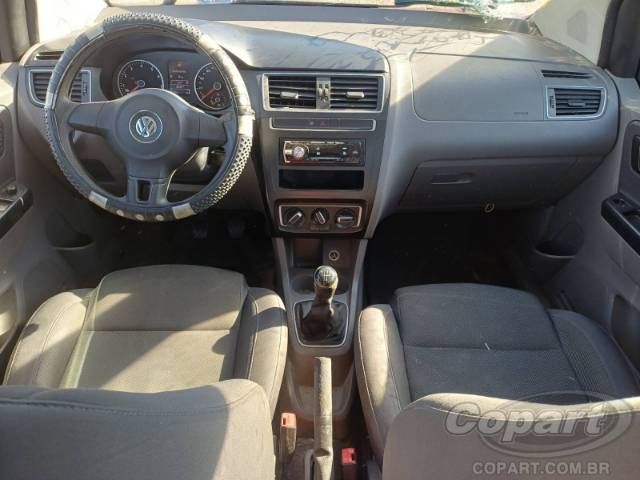 2015 VOLKSWAGEN FOX 