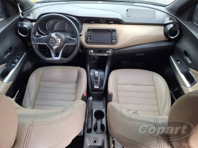 2017 NISSAN KICKS 