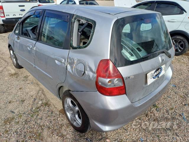 2006 HONDA FIT 