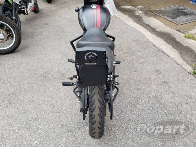 2025 ROYAL ENFIELD CLASSIC 