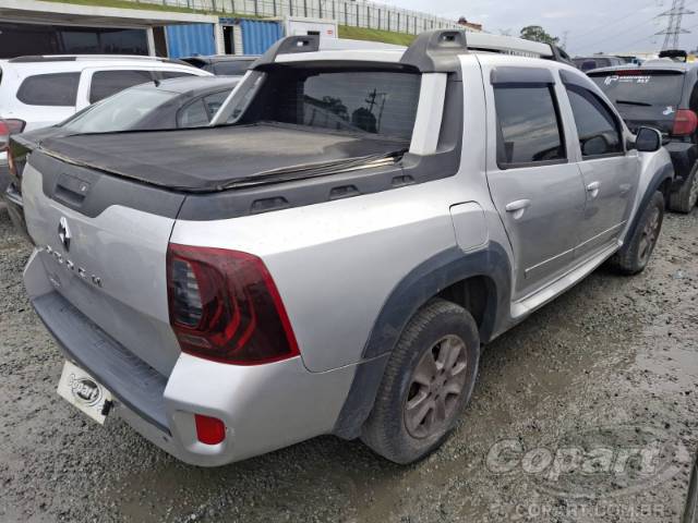2016 RENAULT DUSTER OROCH 